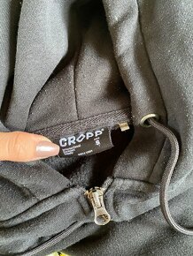 Chlapčenská mikina čierna Anime CROPP - 4