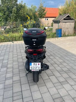 YAMAHA XMAX 125 Tech max - 4