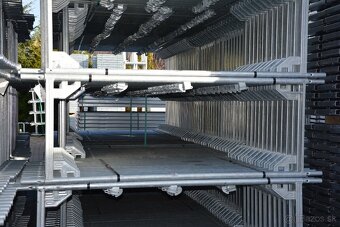 OCELOVÉ LEŠENIE, PRACOVNÁ PLOCHA, PLOŠINA 2,5 M - 4