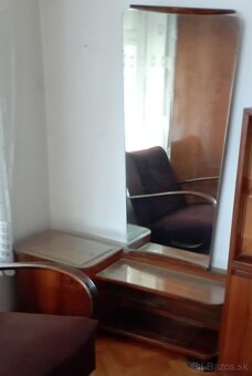 kompletná jedáleň a kompletná spálňa z 60-70 rokov - 4