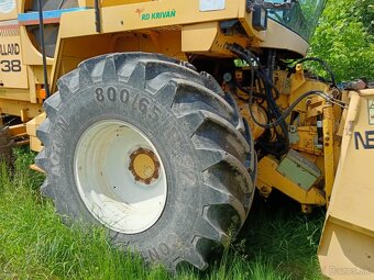 Rezačka New Holland 38 FX - 4