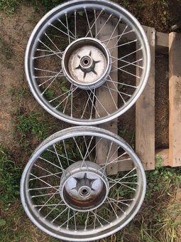 Kolesá Jawa 350/634 , 638 atď. - 4