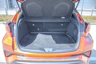 Toyota C-HR 2.0 Hybrid Dynamic Force Premiere Edition E-CVT - 4