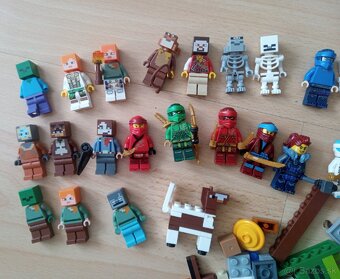 Lego a figúrky Ninjago a Minecraft - 4