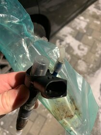 Vstrekovac vstrek Mercedes Benz 350d - 4