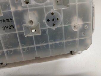 tachometer mazda 2 d01j55430 30€ - 4