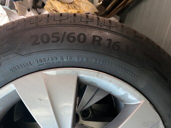 Hliníkové disky aj pneumatikami Octavia 4, 205/60 R16 - 4