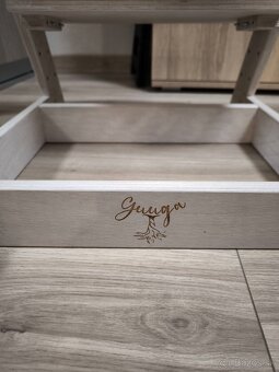 Rastúca stolička Guuga - 4