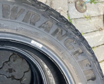 255/65 R18 Goodyear Wrangler OffRoad - 4
