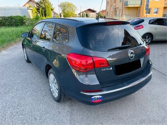 Predám Opel Astra J 1.7Tdci 81kw 2014 - 4