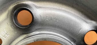 OPEL VIVARO 4x plechové disky 5x108 7jx16 ET46 - 4