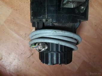 Predám servo SEW Eurodrive (použitelné ako PM generátor ) - 4