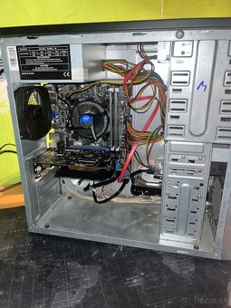 Pc : i5 3570k , 16gb ram , gtx 1050ti , 250gb + 500gb - 4