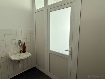 Prenájom kancelárie – Prievidza, ul. M. Falešníka - 4