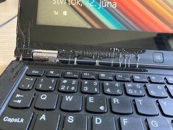 Lenovo IdeaPad Yoga 11 - 4