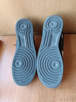 Tenisky NIKE č. 44. - 4