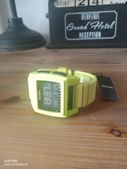 Nixon Base Tide Pro Lime hodinky - 4