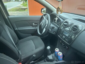 Dacia Sandero - 4