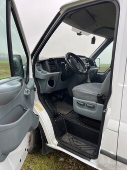 Ford Transit - 4