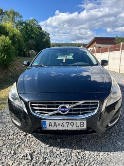 Predám Volvo v60 D4 - 4