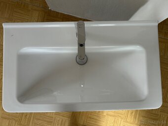 umývadlo so skrinkou, jedna zásuvka - 4