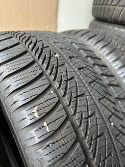 Zimné pneumatiky 285/45 R20 Goodyear - 4