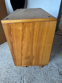 Komoda alebo stolík - 4