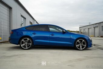 Audi A5 Sportback 40 2.0 TDI quattro S tronic - 4