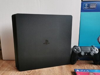 PS4 Slim 1TB - 4