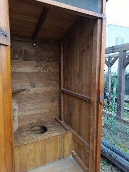 Drevená latrína - 4