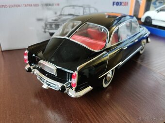 Tatra 603/1 1957 Rusty 1:18 - 4