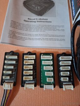 Inteligentná nabíjačka Raytronic C12 acdc - 4