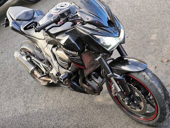 Kawasaki Z800 - 4