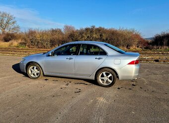 Honda accord 2.4 vtec - 4
