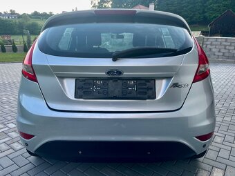 Ford Fiesta - 4