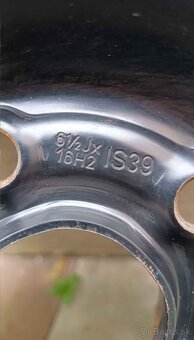 Zimné pneumatiky R16 na plechoch - 4
