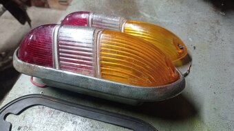 Zadné svetlá Tatra 603/1 - 4