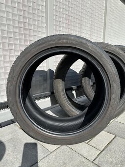 Letné pneu Vredestein 235/40 R18 r.v. 03/2016 - 4