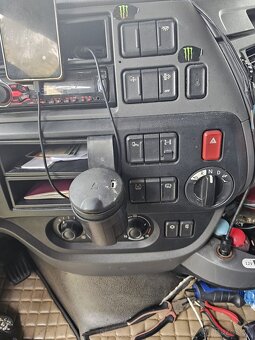 DAF XF 106 Lowdeck - 4