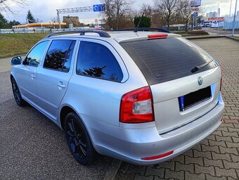 ŠKODA OCTAVIA 1.6TDI 105K COMBI ELEGANCE MAX. - 4
