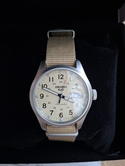 Seiko 5 SRPJ83K1 Automatic - 4