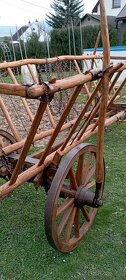 Starý drevený konský voz - rebriňak I - 4