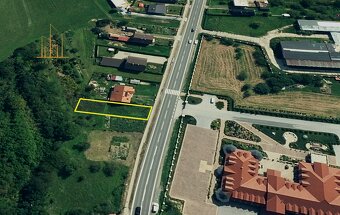 Stavebný pozemok priamo v obci Červenica pri Sabinove - 4