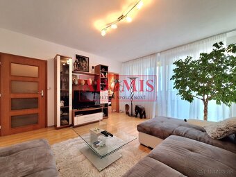 Predáme veľký 4izbový byt 94m2,Húskova ul.KVP,2x loggia,2x k - 4