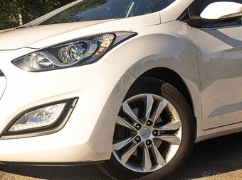 Hyundai i30 1.6 CRDi VGT Style - 4