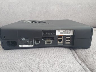 Xbox 360 S viac ako 12 nainštalovanými hrami, - 4