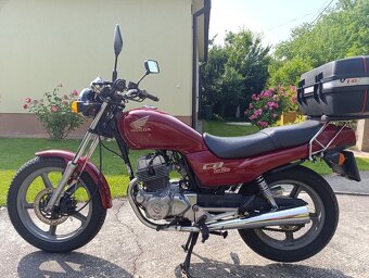 Honda CB 250 Two-Fifty - 4