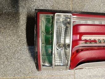 Zadné pravé svetlo Mercedes Vito, Mercedes V klasse - 4