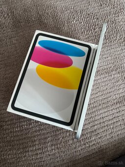 Apple iPad 256GB Wi-Fi Silver. Ako nový - 4