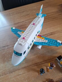 Lego Friends Heartlake Jet 41100 - 4